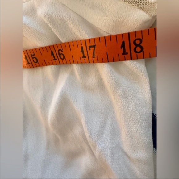 Daniel Rainn white lace trim cap sleeve blouse | NWOT | S - Picture 7 of 9